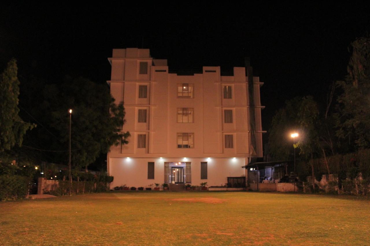 Hotel Mukund Villas Udaipur Exterior foto